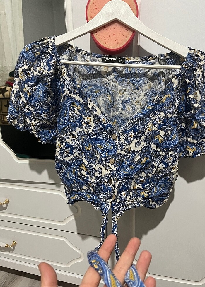 Bel detaylı kısa gömlek - Görsel 3