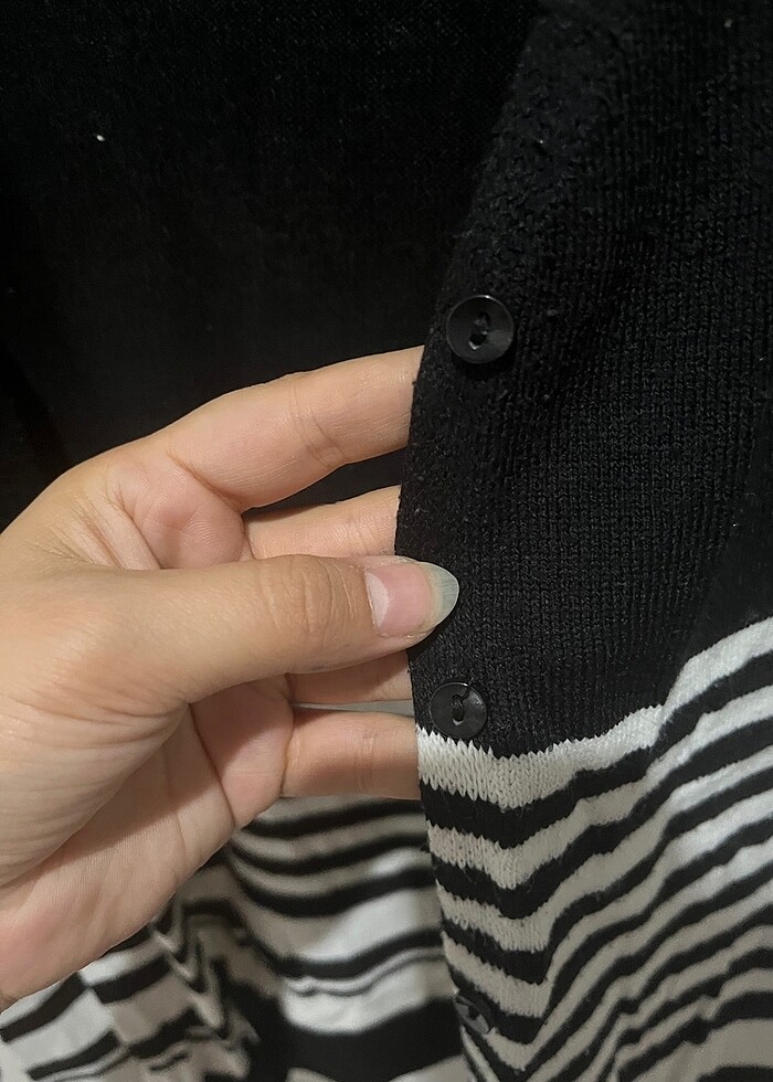 Triko hırka - Görsel 3