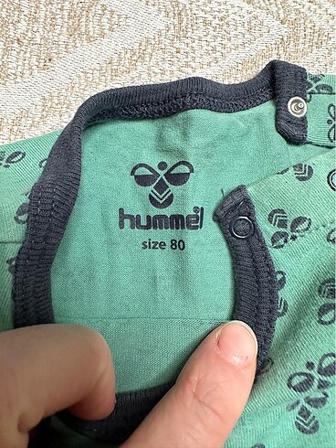 1 Yaş Beden Hummel tulum