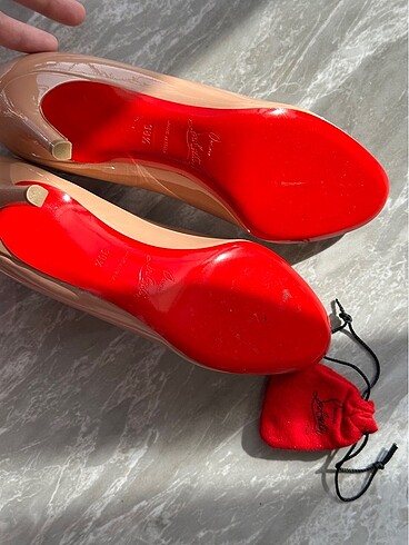 38,5 Beden Christian louboutin topuklu ayakkabı