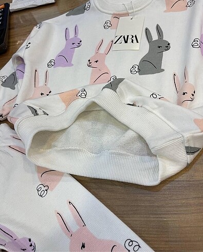 Zara rabbit takım