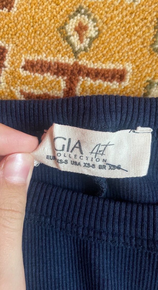 Kolsuz Yüksek Yakalı Lacivert Mini Üst - Görsel 2