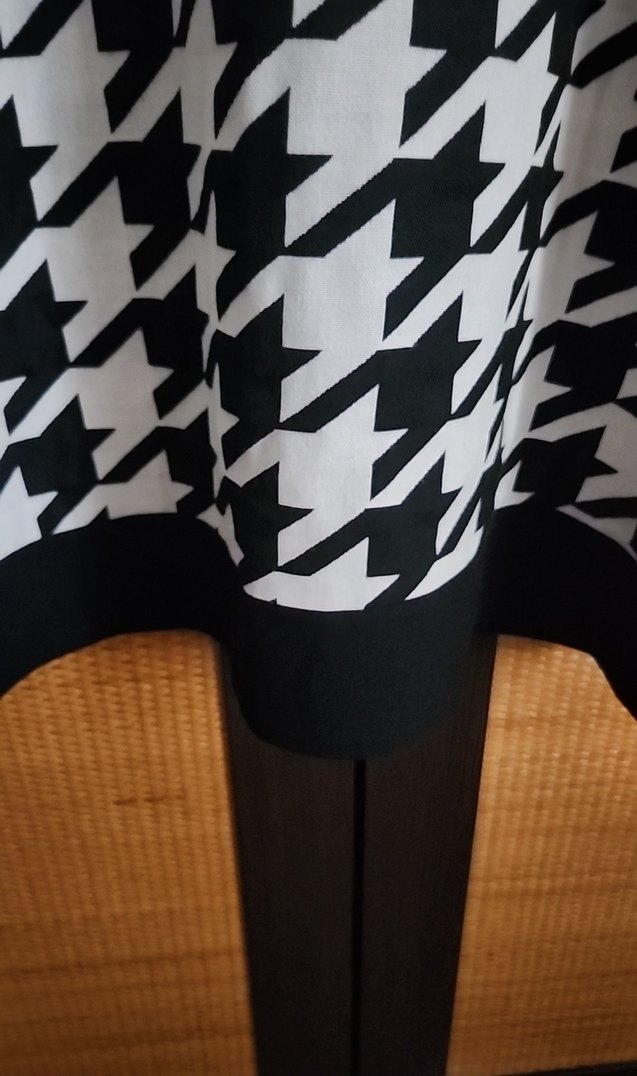 siyahi Desenli Midi Kadın Elbise - Görsel 3