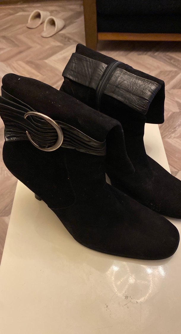 Tokalı Siyah deri nubuk bot - Görsel 2