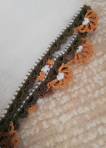 Dantel Kenarlı Beyaz Bohem Çiçekli Kadın Fular - Görsel 2