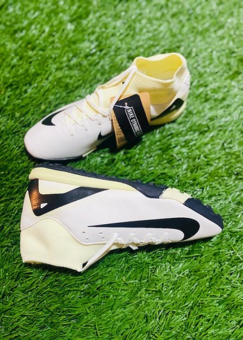 Nike Halısaha