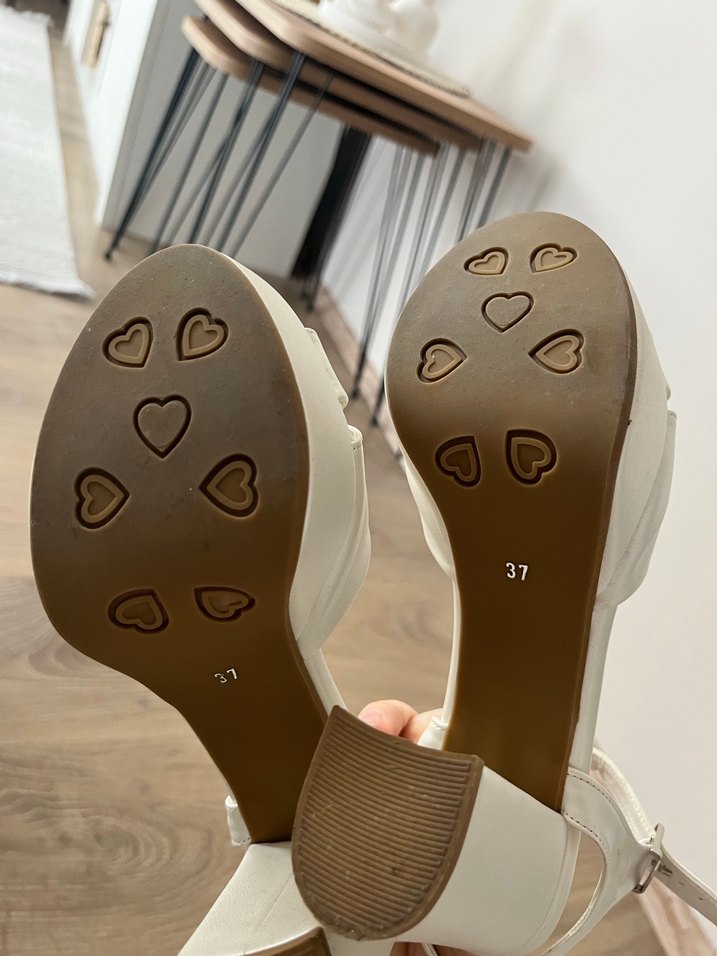 Beyaz gelin ayakkabısı - Görsel 3