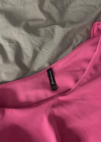 Pembe Tek Omuz Volanlı Crop Top - Görsel 2