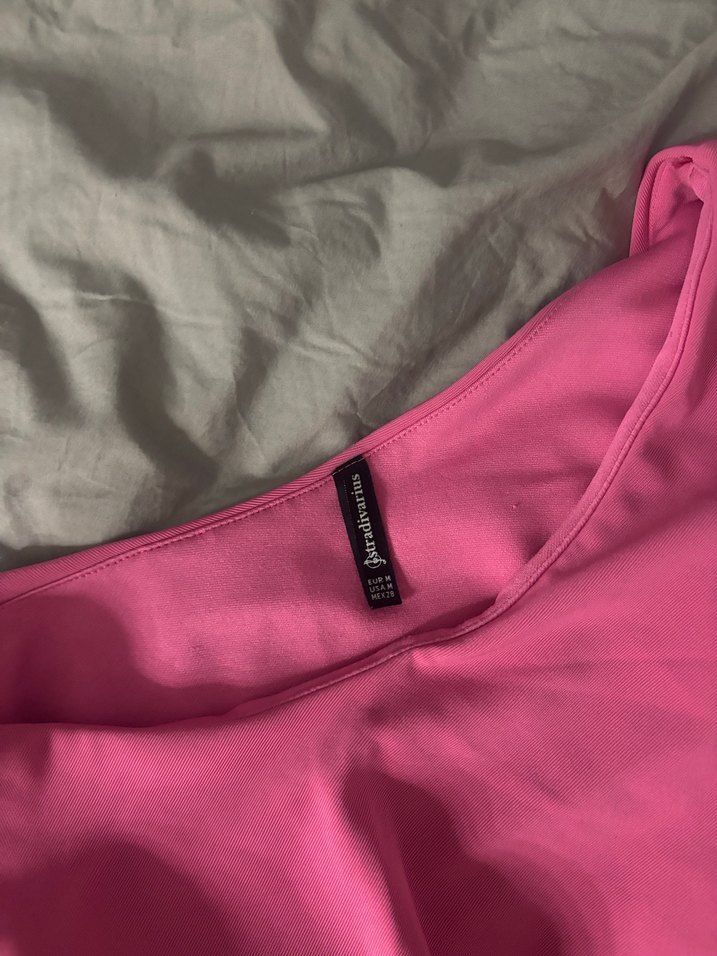 Pembe Tek Omuz Volanlı Crop Top - Görsel 2