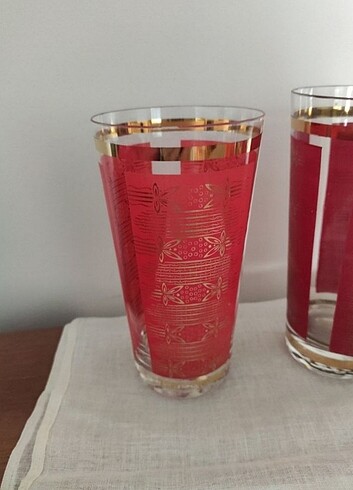  Beden kırmızı Renk 1958 den 4 içki, limonata bardağı
