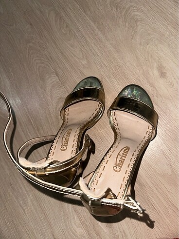 Topuklu ayakkabı - Görsel 5