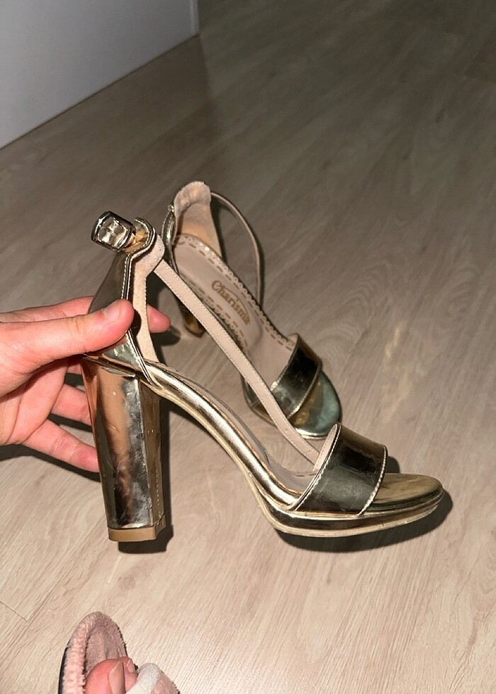 Topuklu ayakkabı - Görsel 3