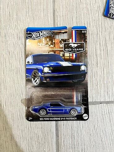 CHASE Ford mustang Hotwheels