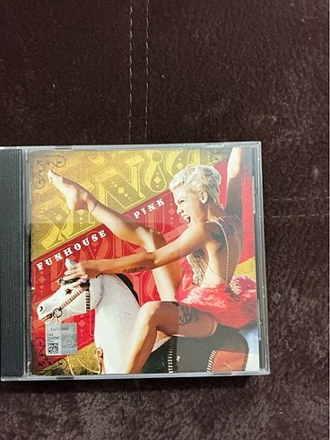 Pink - Funhouse