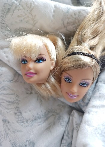 2 adet barbie kafası