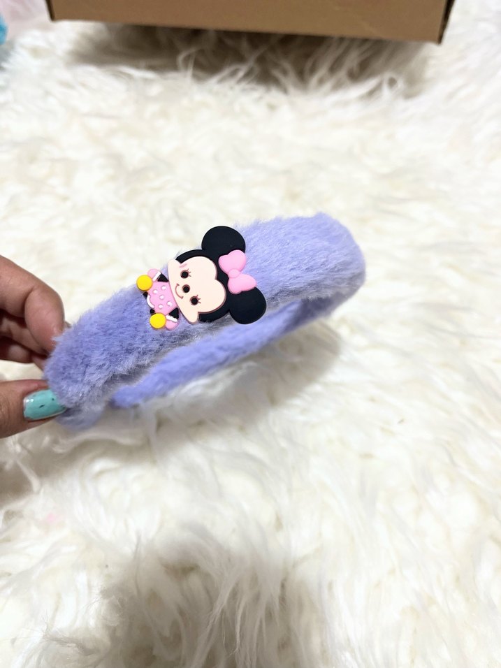 Mor Peluş Minnie Figürlü Çocuk Taç - Görsel 3