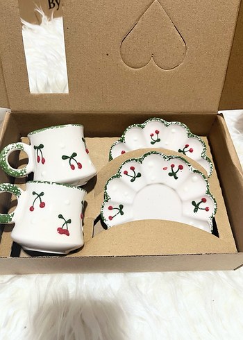 Kiraz desenli beyaz seramik kahve fincanı seti - Görsel 4