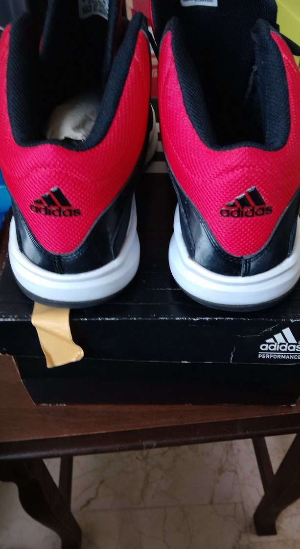 Siyah-Kırmızı Bağcıklı Basketbol Ayakkabısı - Görsel 3