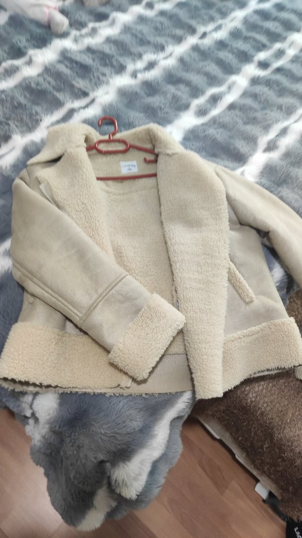 Bej Süet Kadın Kısa Kürklü Ceket - Görsel 3