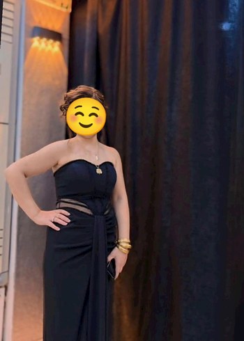 Straplez Siyah Midi Abiye Elbise hafif kuyruklu arkdan - Görsel 2