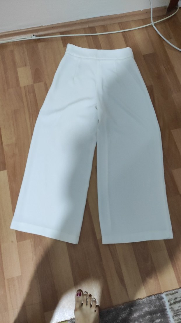 Beyaz Mini Kadın Kumaş Pantolon - Görsel 2