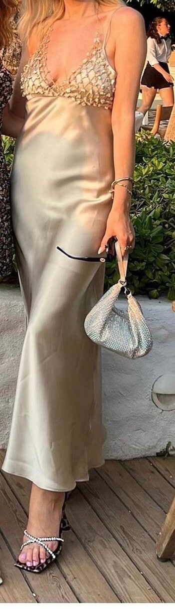 Zara Zara saten elbise