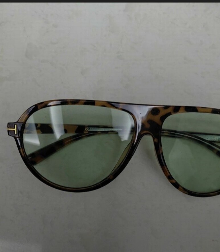 tomford unisex gunes gozlugu - Görsel 2