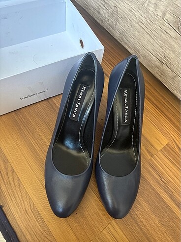 Kemal tanca stiletto
