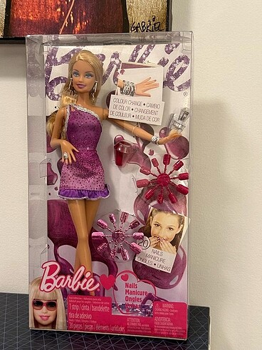 Barbie Loves Nails- 2009