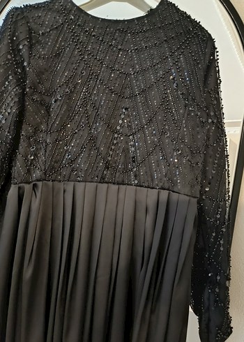 Uzun Pilili Siyah Gotik Abiye Elbise