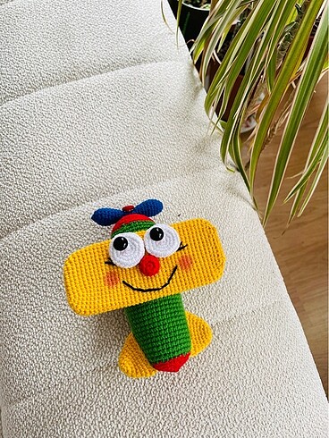  Beden Amigurumi uçak