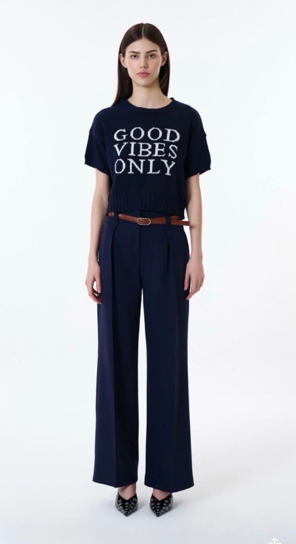 Kadın Lacivert Kısa Kollu Kazak - Görsel 4