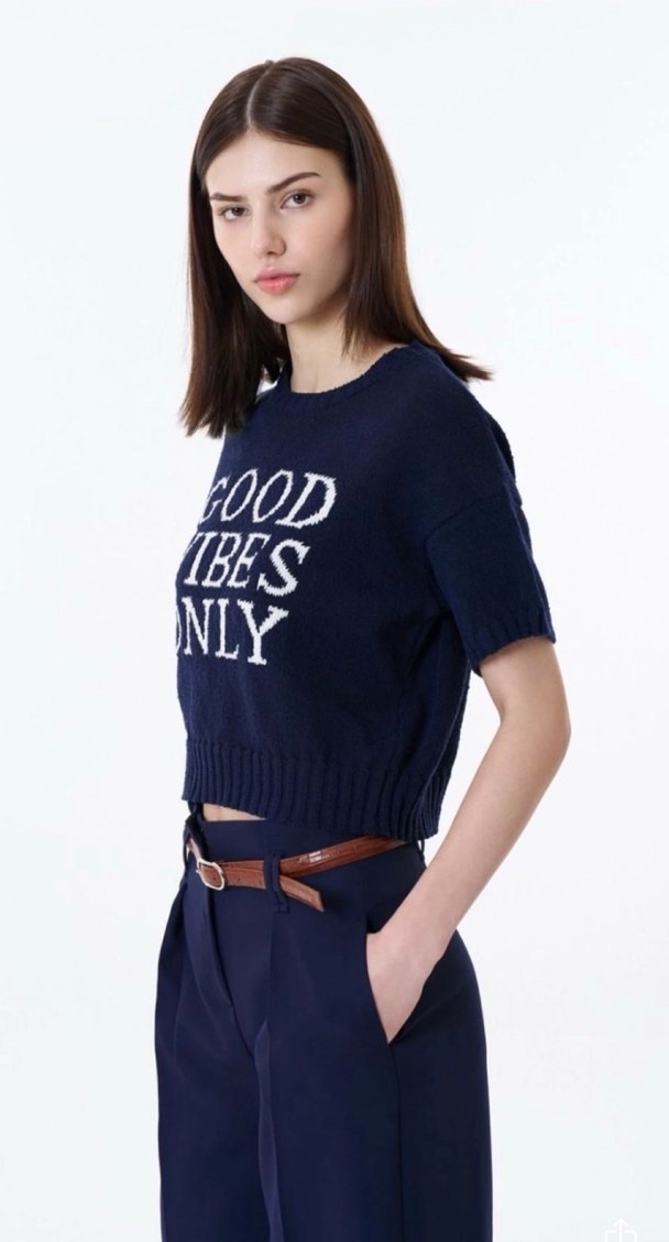 Kadın Lacivert Kısa Kollu Kazak - Görsel 2