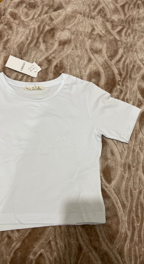 Beyaz Pamuklu Bisiklet Yaka Kadın Tişört - Görsel 3