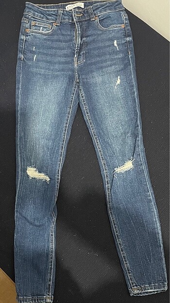 Slim ripped jean (dar yırtık kot)