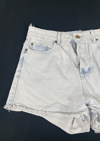 Kadın Açık Mavi Rahat Kesim Mini Denim Şort - Görsel 3