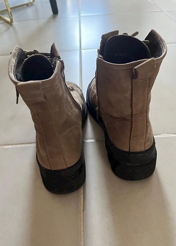 Greyder Bej Süet İnce Topuklu Kadın Bot - Görsel 5