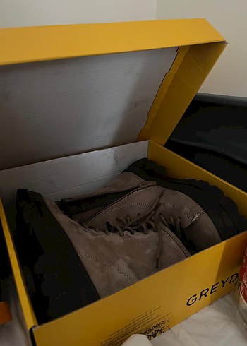 Greyder Bej Süet İnce Topuklu Kadın Bot - Görsel 7