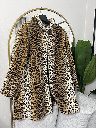 Leopar yapay kürk