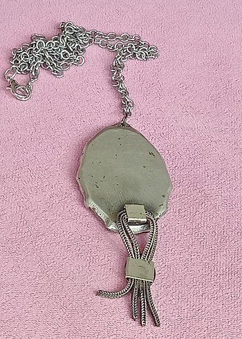 Savatlı kolye ucu - Görsel 2