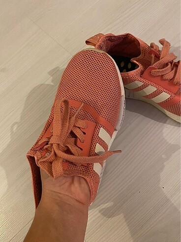 37 Beden Orjinal adidas spor ayakkabı