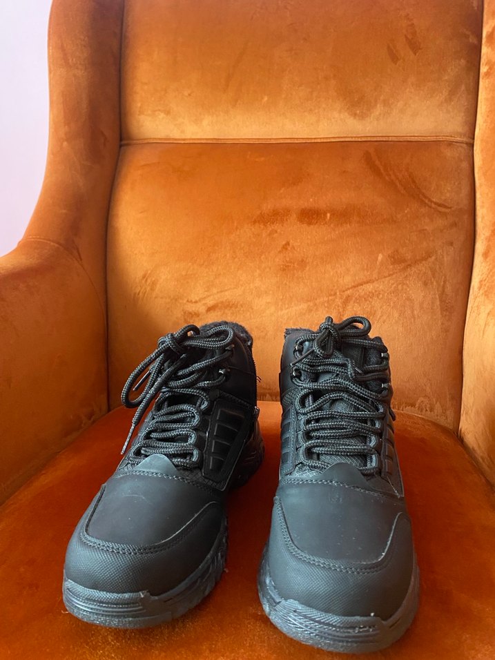 Siyah  Kürklü Erkek Outdoor Bot - Görsel 3