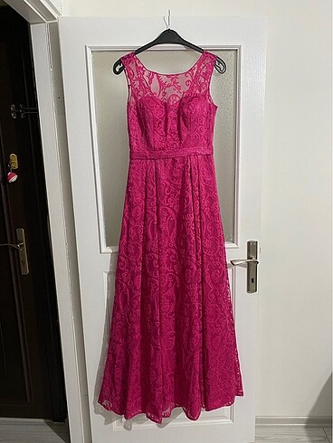 Pembe abiye