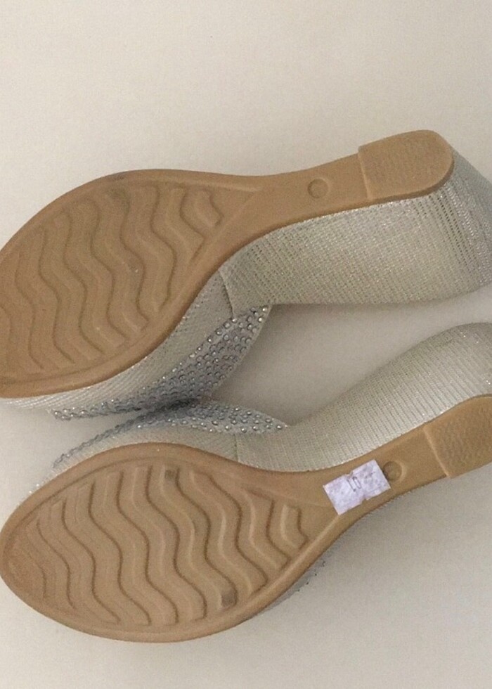 Dolgu topuk terlik - Görsel 2