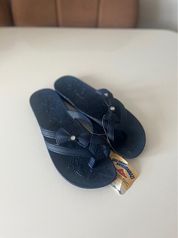 Parmak arası bayan terlik - Görsel 6