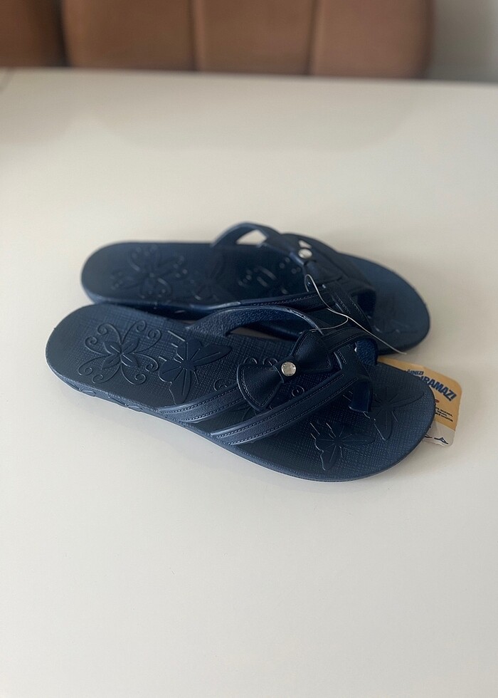 Parmak arası bayan terlik - Görsel 3