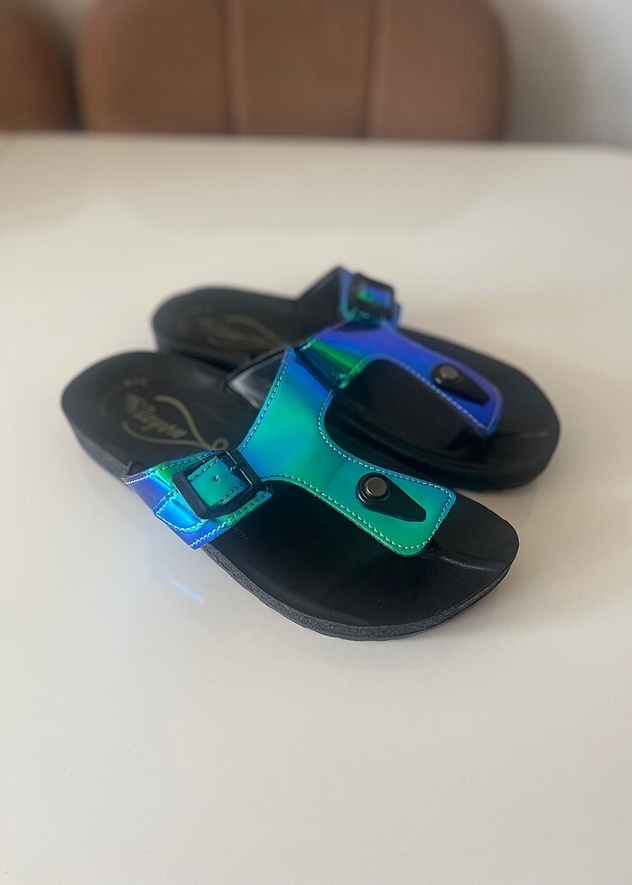 Parmak arası bayan terlik - Görsel 2