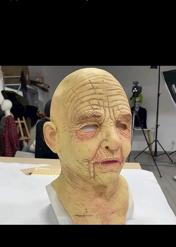 Yaşlı Adam Silikon Maske