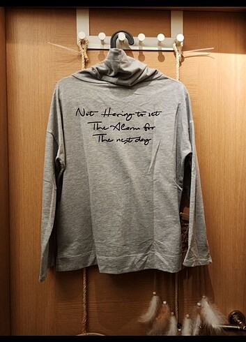 LCW sweatshirt