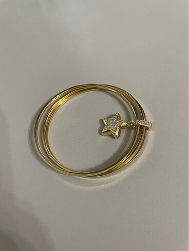  Beden Charm Ajda?